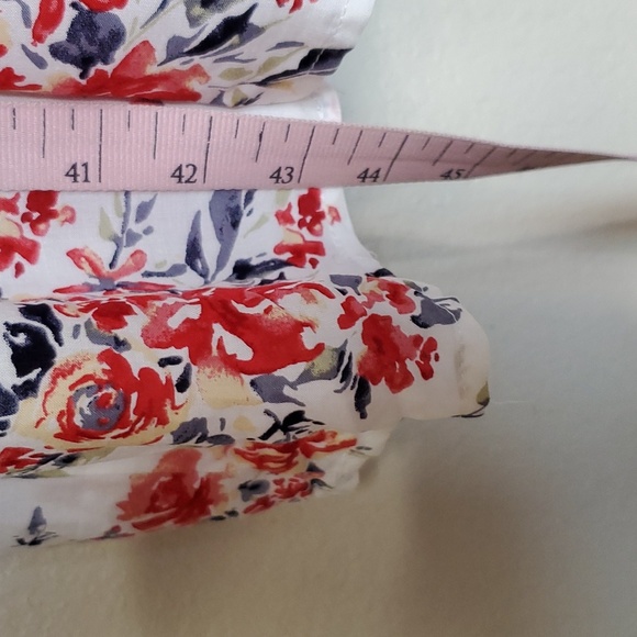 Torrid iris & Rose Floral Smocked Challis Skater Dress 3X White Pink - Picture 10 of 10